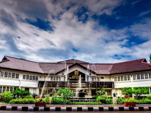 Fix Pemkab Bogor gagal Bayar, sisa Kas hanya 51 Milyard,para kontraktor Histeris