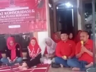 Konsolidasi dan Buka Bersama Ketua PAC PDI Perjuangan Kecamatan Cibungbulang Bogor,Memperkuat Struktur Partai