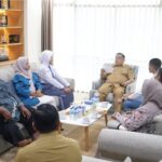 Plt Gubernur Riau Lepas Dua Capaska Nasional, Titip Pesan Jaga Nama Baik Daerah dan Bangsa