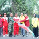Semarakkan HUT RI ke-81, Warga Sungai Gantang Arak Bendera Merah Putih Sepanjang 1.081 Meter